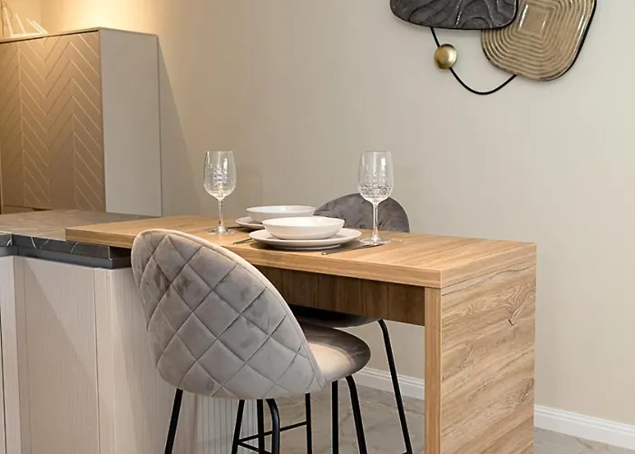 Stylish With Balcony - Bella Vita, By Flat Mаnаger * ヴァルナ