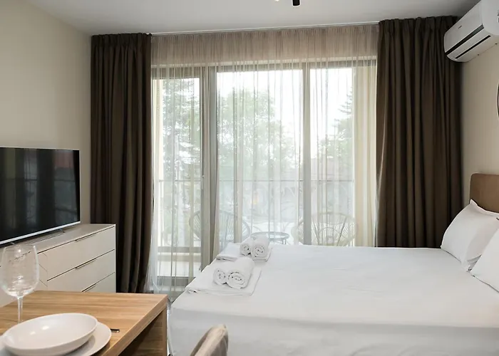 アパート Stylish With Balcony - Bella Vita, By Flat Mаnаger *